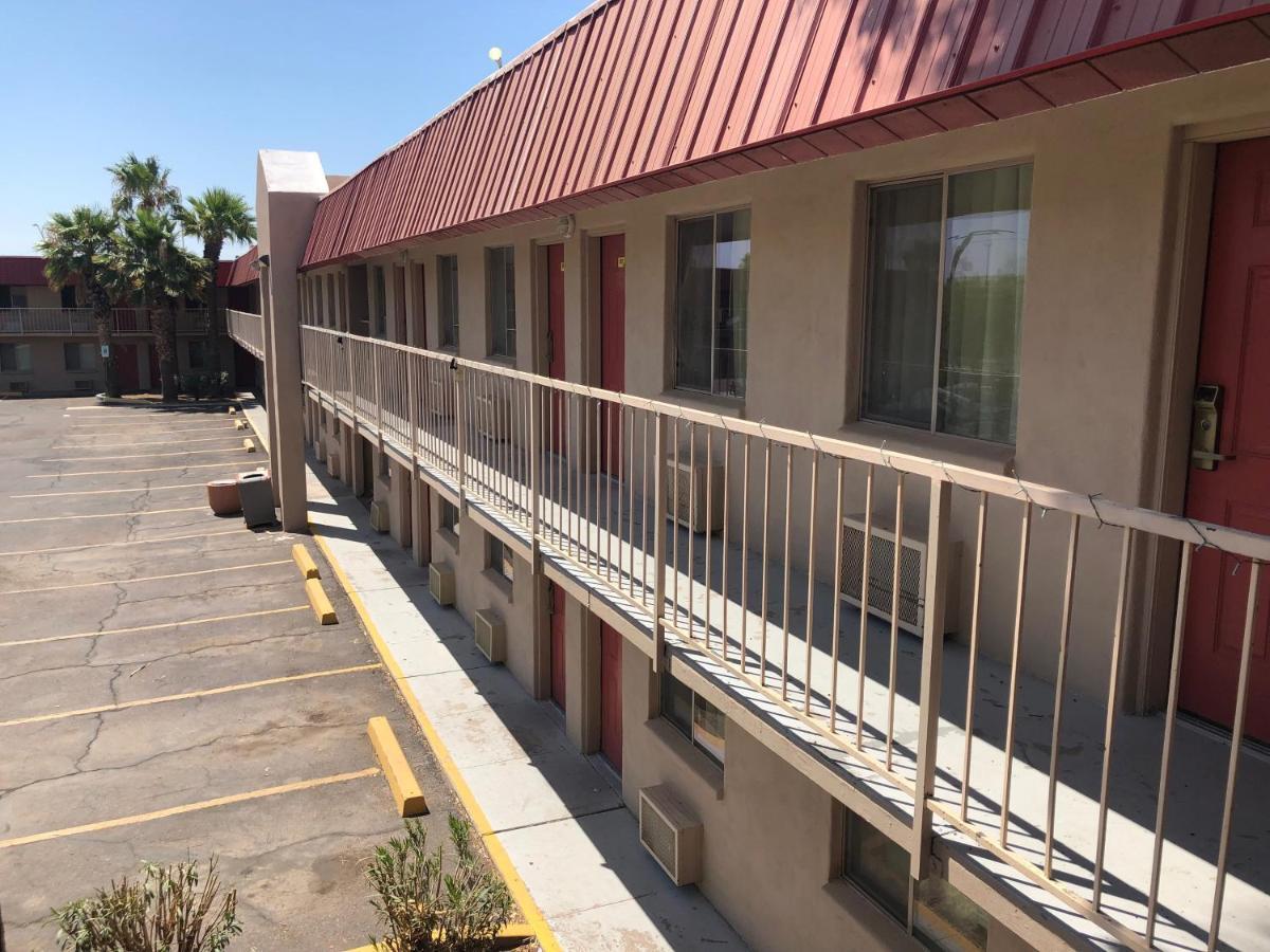 Oyo Hotel Eloy Az I-10 Exterior foto